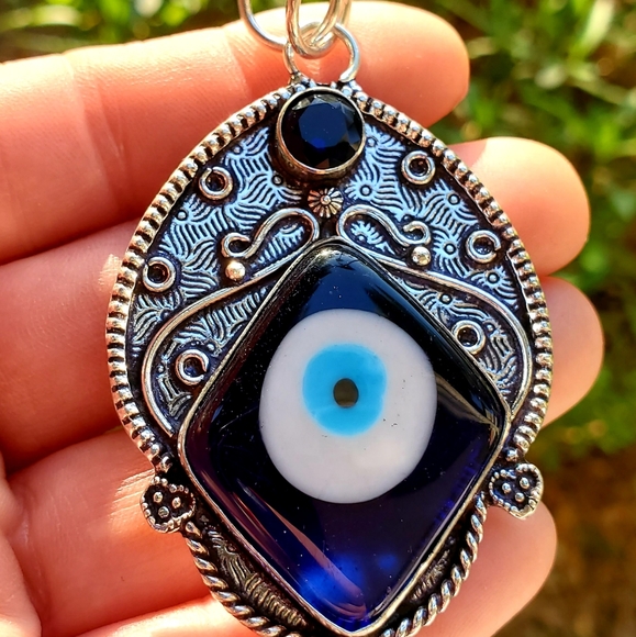 New Blue Evil Eye and Blue Topaz 925 Silver Pendant. - Picture 11 of 13